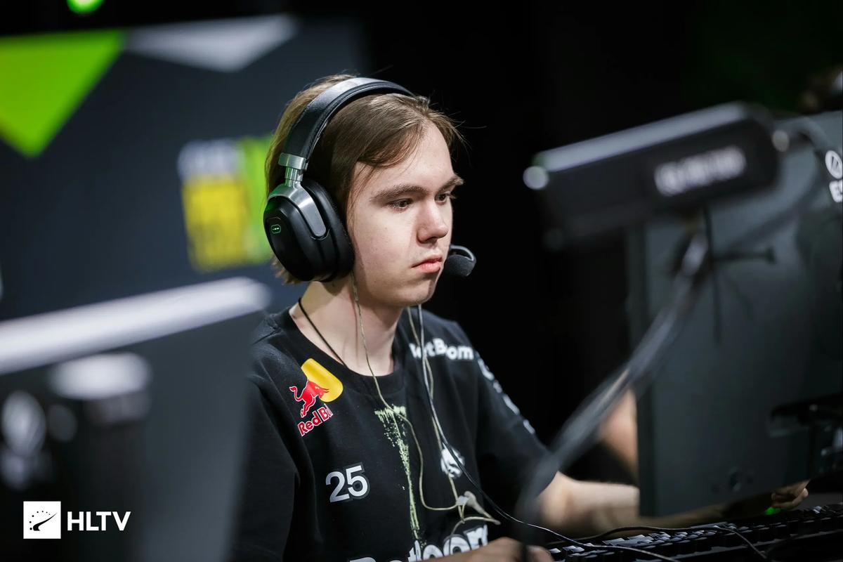 KPL赛事资讯：泪洒赛场的背后，是猫神与eStar缘分已尽